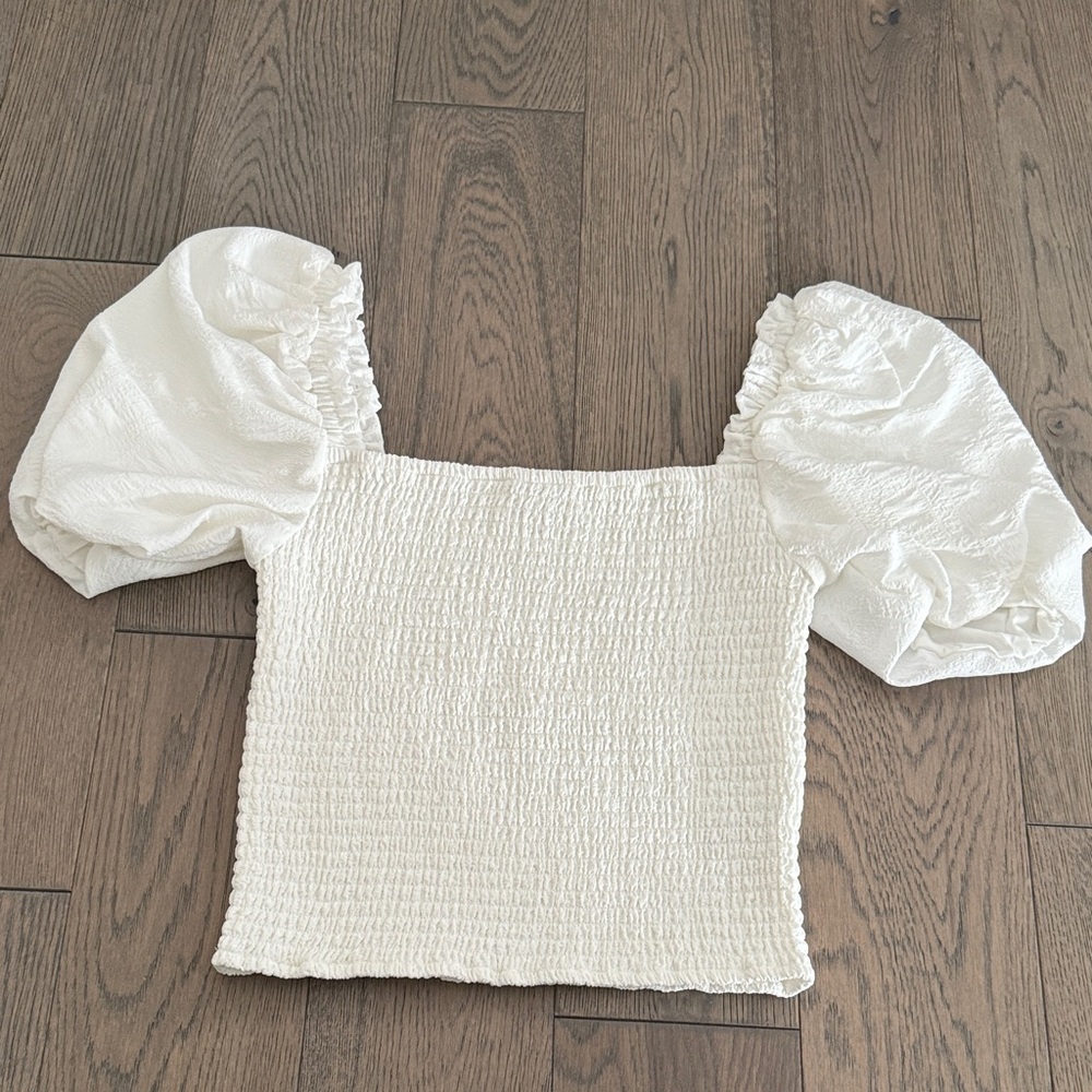 Steve Madden Cream Puff Sleeve Blouse